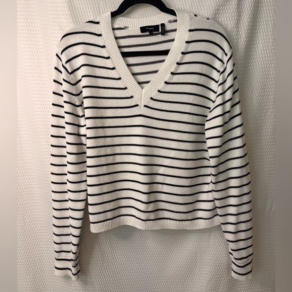 THEORY Cotton V neck sweater bl/wht striped  sz M - Picture 1 of 3